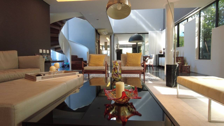Imagem Casa de Condomínio com 4 Quartos à Venda, 900 m² em Barra Da Tijuca - Rio De Janeiro Imagem Casa de Condomínio com 4 Quartos à Venda, 900 m² em Barra Da Tijuca - Rio De Janeiro