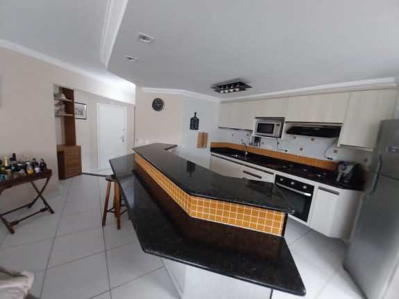 Imagem Cobertura com 3 Quartos à Venda, 200 m² em Pitangueiras - Guarujá