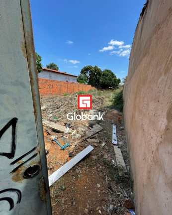Imagem Terreno à Venda, 440 m² em Maracanã - Montes Claros Imagem Terreno à Venda, 440 m² em Maracanã - Montes Claros