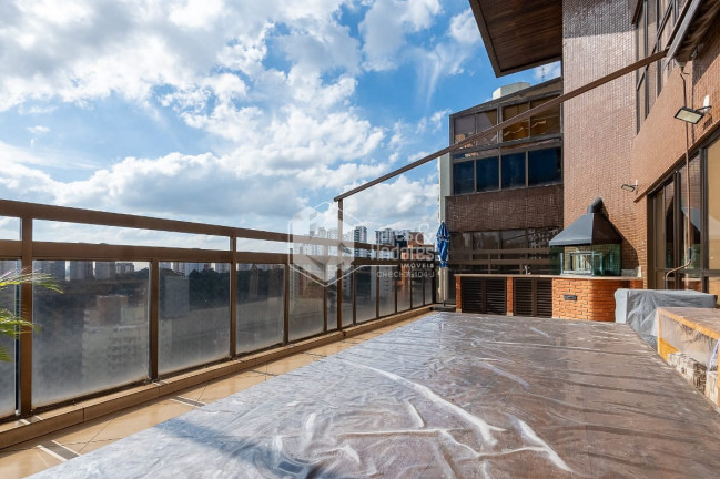 Imagem Imóvel com 4 Quartos à Venda, 300 m² em Vila Suzana - São Paulo