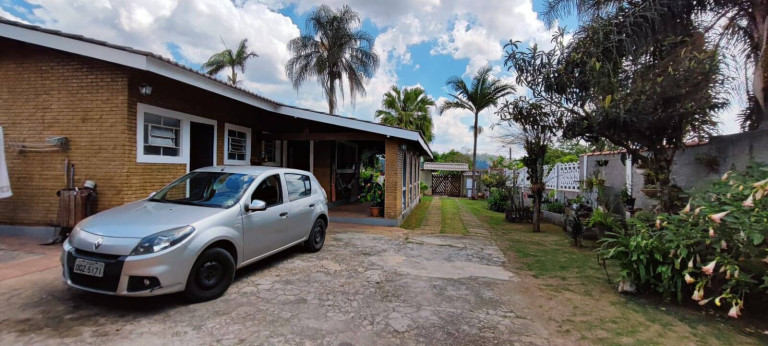 Imagem Casa com 4 Quartos à Venda, 970 m² em Jardim Centenário - Atibaia
