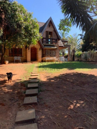 Imagem Casa com 6 Quartos à Venda, 1.200 m² em Tremembé - São Paulo Imagem Casa com 6 Quartos à Venda, 1.200 m² em Tremembé - São Paulo