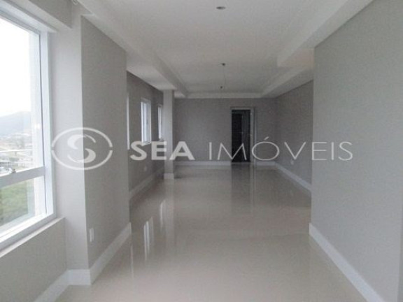 Imagem Apartamento com 3 Quartos à Venda, 136 m² em Barra Sul - Balneário Camboriú