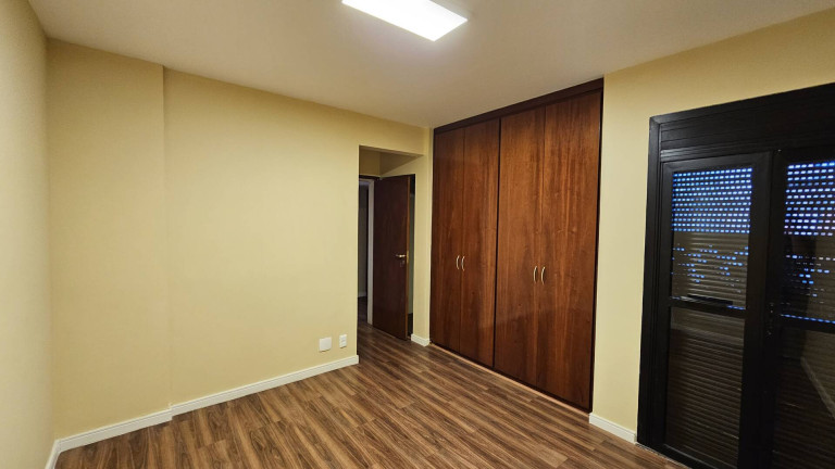 Imagem Apartamento com 3 Quartos para Alugar, 164 m² em Alphaville - Barueri Imagem Apartamento com 3 Quartos para Alugar, 164 m² em Alphaville - Barueri