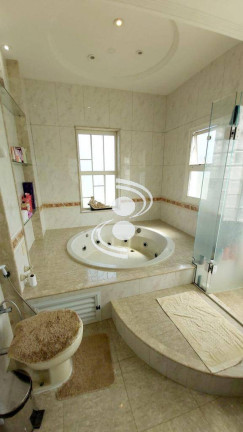Imagem Casa com 6 Quartos à Venda, 450 m² em Barra Da Tijuca - Rio De Janeiro Imagem Casa com 6 Quartos à Venda, 450 m² em Barra Da Tijuca - Rio De Janeiro