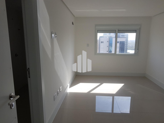 Imagem Apartamento com 4 Quartos à Venda, 220 m² em Praia Grande - Torres Imagem Apartamento com 4 Quartos à Venda, 220 m² em Praia Grande - Torres