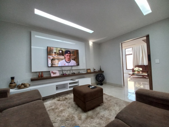 Imagem Sobrado com 5 Quartos à Venda, em Setor Central - Gurupi Imagem Sobrado com 5 Quartos à Venda, em Setor Central - Gurupi