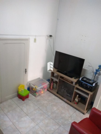 Imagem Casa com 5 Quartos à Venda,  em Centro - Santa Maria