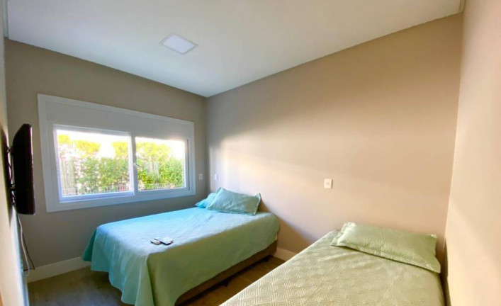Imagem Casa de Condomínio com 3 Quartos à Venda, 180 m² em Zona Nova - Capão Da Canoa