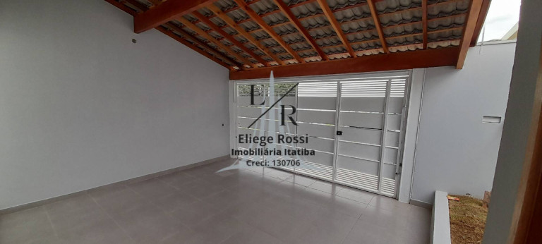 Casa com 3 Quartos à Venda,  em Itatiba