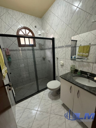 Imagem Casa com 2 Quartos à Venda, 120 m² em Meaípe - Guarapari