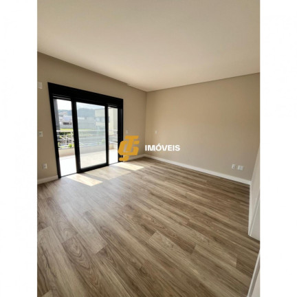 Imagem Casa com 4 Quartos à Venda, 305 m² em Areias - Camboriú Imagem Casa com 4 Quartos à Venda, 305 m² em Areias - Camboriú