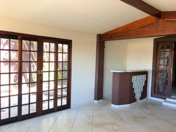 Imagem Casa com 3 Quartos à Venda, 210 m² em Vila Santo Antônio - Cotia Imagem Casa com 3 Quartos à Venda, 210 m² em Vila Santo Antônio - Cotia