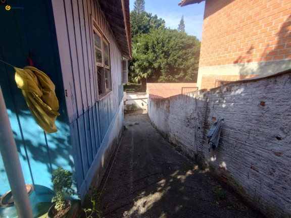 Imagem Casa com 2 Quartos à Venda, 200 m² em Coqueiros - Florianópolis Imagem Casa com 2 Quartos à Venda, 200 m² em Coqueiros - Florianópolis