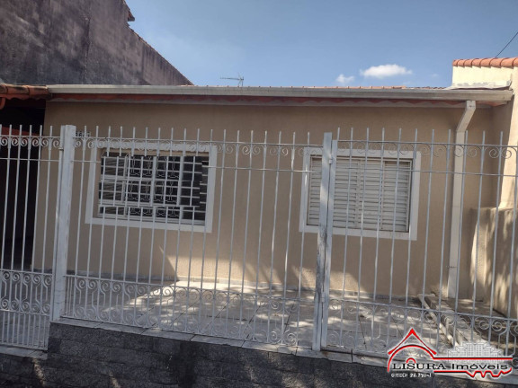 Casa com 5 Quartos para Alugar,  em Parque Brasil - Jacareí
