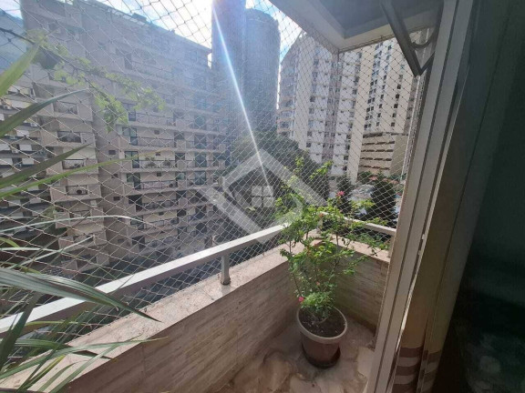 Imagem Apartamento com 3 Quartos à Venda, 139 m² em Lagoa - Rio De Janeiro Imagem Apartamento com 3 Quartos à Venda, 139 m² em Lagoa - Rio De Janeiro