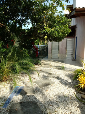 Imagem Casa com 3 Quartos à Venda, 260 m² em Horto Florestal - Ubatuba Imagem Casa com 3 Quartos à Venda, 260 m² em Horto Florestal - Ubatuba