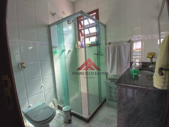 Imagem Casa com 3 Quartos à Venda, 82 m² em Centro - São Gonçalo Imagem Casa com 3 Quartos à Venda, 82 m² em Centro - São Gonçalo