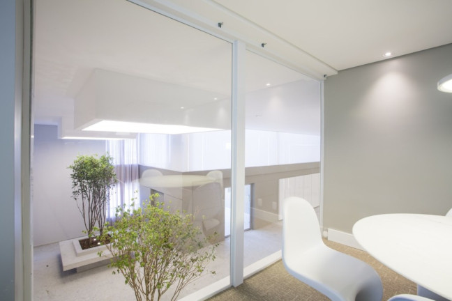 Imagem Imóvel com 2 Quartos à Venda, 77 m² em Petrópolis - Porto Alegre