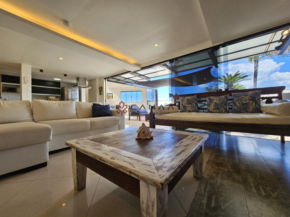 Imagem Casa de Condomínio com 4 Quartos à Venda, 228 m² em Alto De Búzios - Armação Dos Búzios Imagem Casa de Condomínio com 4 Quartos à Venda, 228 m² em Alto De Búzios - Armação Dos Búzios