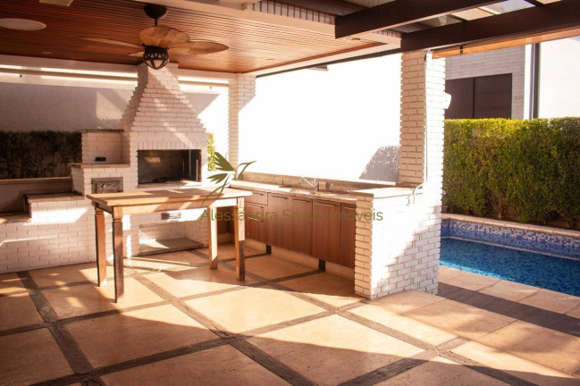 Imagem Casa à Venda, 480 m² em Tamboré - Santana De Parnaíba Imagem Casa à Venda, 480 m² em Tamboré - Santana De Parnaíba