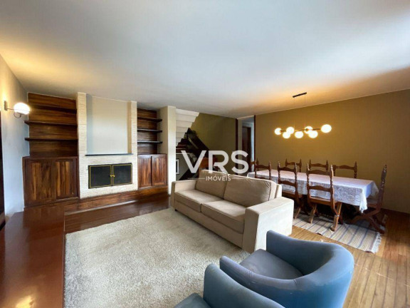 Casa com 5 Quartos à Venda, 267 m² em Iucas - Teresópolis
