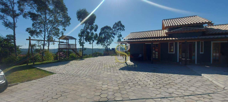 Imagem Casa com 2 Quartos à Venda, 180 m² em Colinas Verdes De Atibaia - Atibaia Imagem Casa com 2 Quartos à Venda, 180 m² em Colinas Verdes De Atibaia - Atibaia