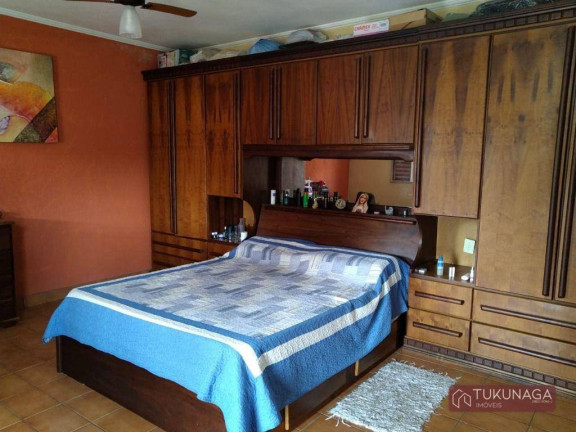 Imagem Sobrado com 3 Quartos à Venda, 270 m² em Vila Galvão - Guarulhos Imagem Sobrado com 3 Quartos à Venda, 270 m² em Vila Galvão - Guarulhos