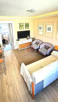 Imagem Apartamento com 2 Quartos à Venda, 60 m² em Menino Deus - Porto Alegre Imagem Apartamento com 2 Quartos à Venda, 60 m² em Menino Deus - Porto Alegre