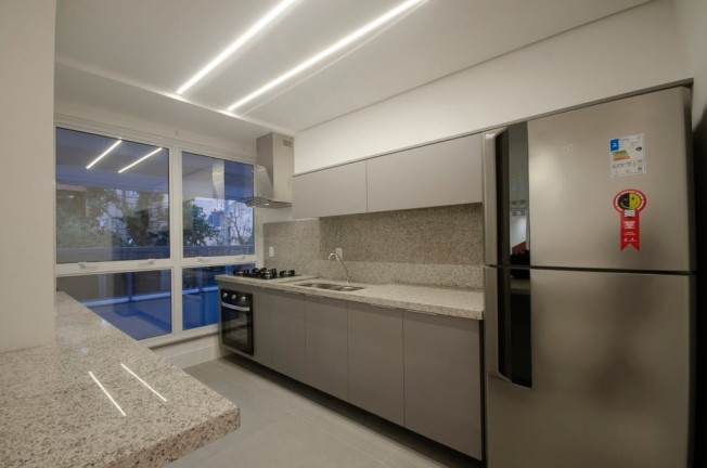 Imagem Apartamento com 3 Quartos à Venda, 251 m² em Auxiliadora - Porto Alegre Imagem Apartamento com 3 Quartos à Venda, 251 m² em Auxiliadora - Porto Alegre