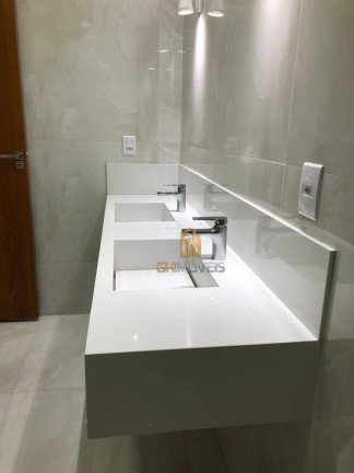 Imagem Casa com 4 Quartos à Venda, 200 m² em Jardins Lisboa - Goiânia