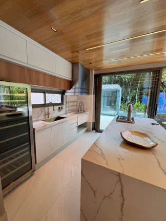 Imagem Casa de Condomínio com 6 Quartos à Venda, 520 m² em Condomínio Riviera De São Lourenço - Bertioga Imagem Casa de Condomínio com 6 Quartos à Venda, 520 m² em Condomínio Riviera De São Lourenço - Bertioga