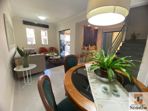 Imagem Casa com 3 Quartos à Venda,  em Santa Mônica - Feira De Santana