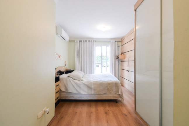 Imagem Casa com 3 Quartos à Venda, 216 m² em Planalto Paulista - São Paulo Imagem Casa com 3 Quartos à Venda, 216 m² em Planalto Paulista - São Paulo