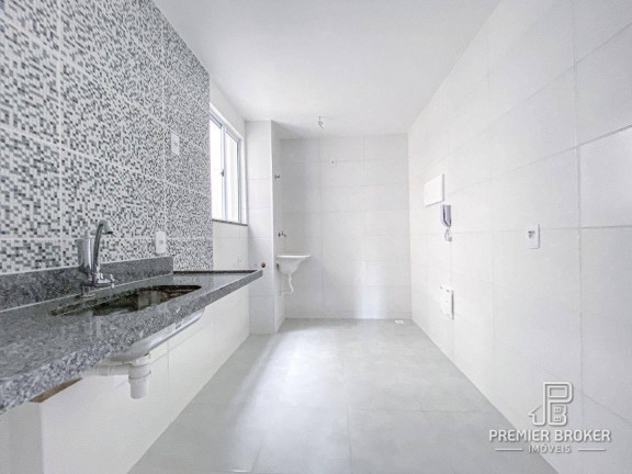 Imagem Apartamento com 2 Quartos à Venda, 46 m² em Cascata Do Imbuí - Teresópolis