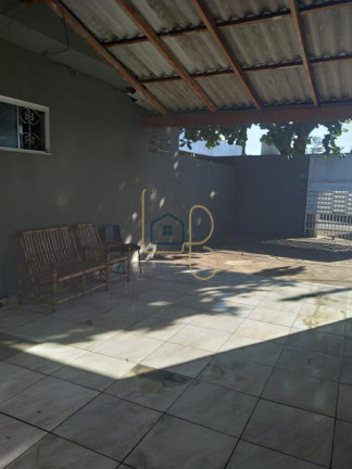 Imagem Casa com 2 Quartos à Venda, 185 m² em Conjunto Santa Rita 6 - Londrina