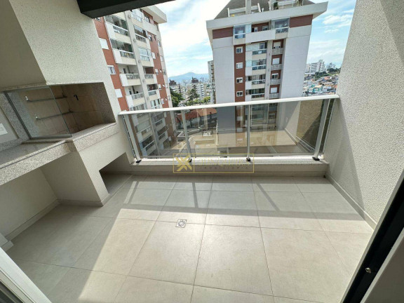 Imagem Imóvel com 3 Quartos à Venda, 129 m² em Estreito - Florianópolis Imagem Imóvel com 3 Quartos à Venda, 129 m² em Estreito - Florianópolis