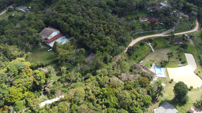 Imóvel com 3 Quartos à Venda, 4.600 m² em Monjolo - Juquitiba