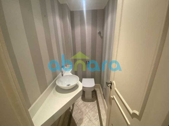 Imagem Apartamento com 4 Quartos à Venda, 250 m² em Copacabana - Rio De Janeiro Imagem Apartamento com 4 Quartos à Venda, 250 m² em Copacabana - Rio De Janeiro