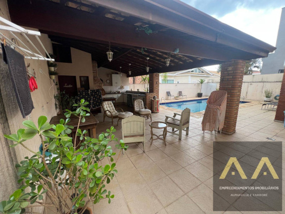 Casa de Condomínio com 5 Quartos à Venda, 350 m² em Alphaville - Santana De Parnaíba