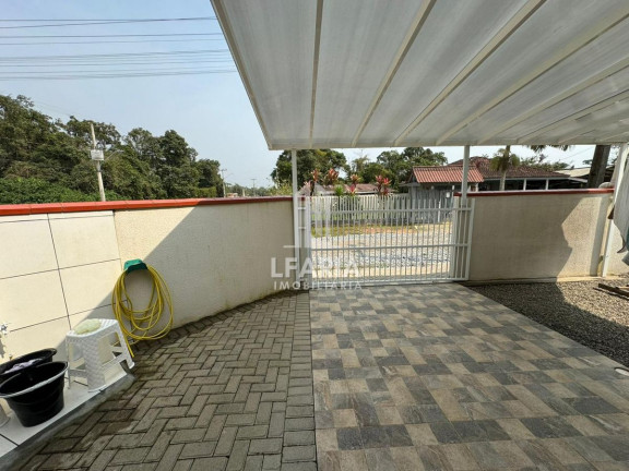 Imagem Casa com 3 Quartos à Venda, 67 m² em São José - Itapoá