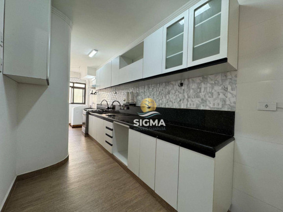 Imagem Apartamento com 3 Quartos à Venda, 110 m² em Tombo - Guarujá