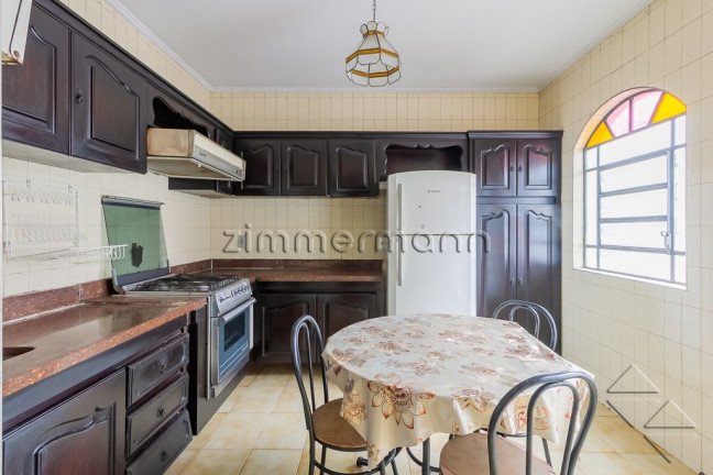 Imagem Casa com 4 Quartos à Venda, 590 m² em Alto Da Lapa - São Paulo Imagem Casa com 4 Quartos à Venda, 590 m² em Alto Da Lapa - São Paulo