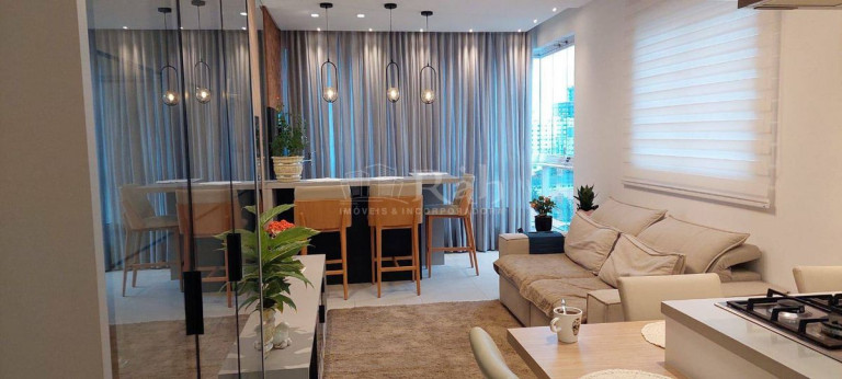 Imagem Apartamento com 3 Quartos à Venda, 84 m² em Perequê - Porto Belo Imagem Apartamento com 3 Quartos à Venda, 84 m² em Perequê - Porto Belo
