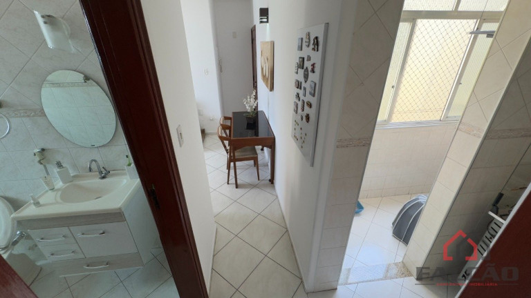 Imagem Apartamento com 1 Quarto à Venda, 64 m² em Embaré - Santos
