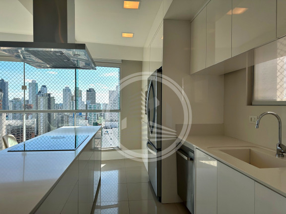 Imagem Apartamento com 4 Quartos à Venda, 240 m² em Centro - Balneário Camboriú