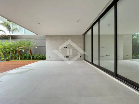 Imagem Casa com 5 Quartos à Venda, 850 m² em Barra Da Tijuca - Rio De Janeiro Imagem Casa com 5 Quartos à Venda, 850 m² em Barra Da Tijuca - Rio De Janeiro