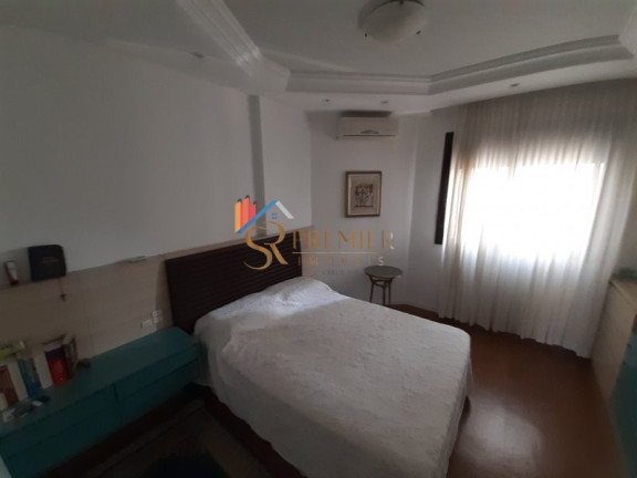 Imagem Apartamento com 4 Quartos à Venda, 243 m² em Centro - Florianópolis