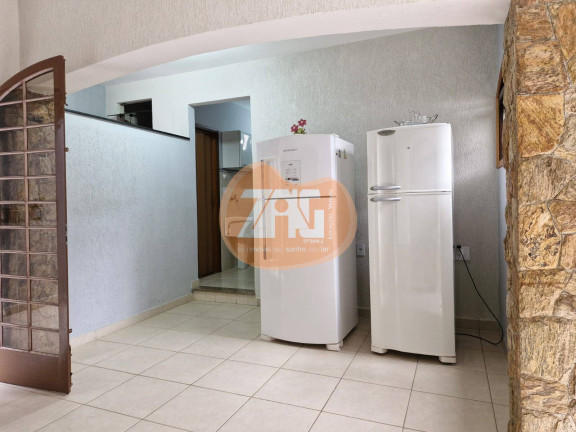 Imagem Sobrado com 4 Quartos à Venda, 334 m² em Loteamento Residencial Ana Candida - Tremembé