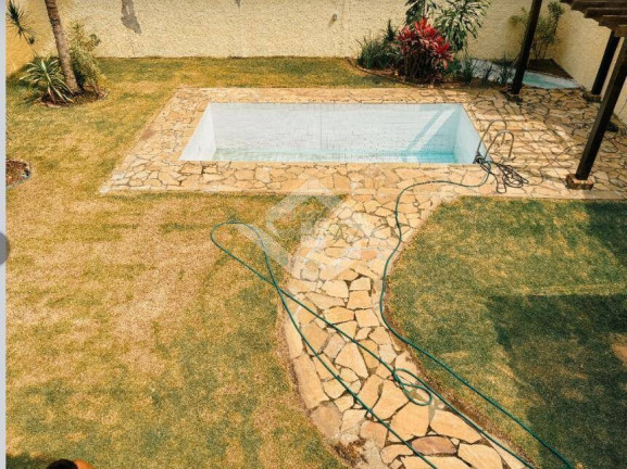Imagem Casa com 3 Quartos à Venda, 450 m² em Itaipu - Niterói